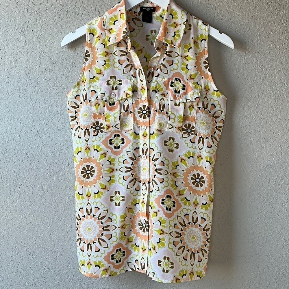 Ann Taylor‎ Factory Sleeveless Button Front Blouse Size XS